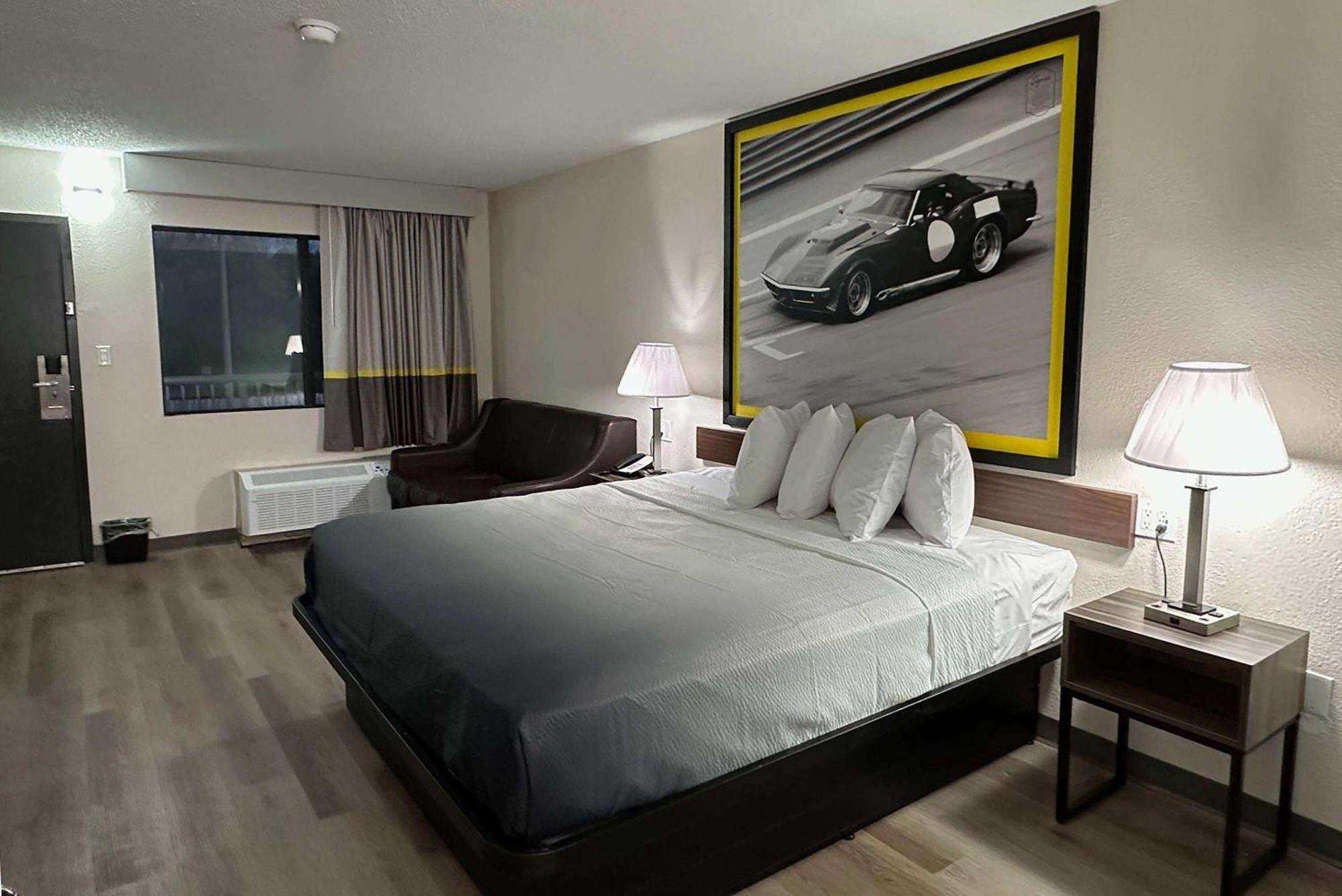 Super 8 By Wyndham Kannapolis Extérieur photo